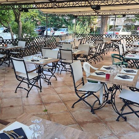 Logis Hotel Restaurant Les Cedres Joyeuse Kültér fotó