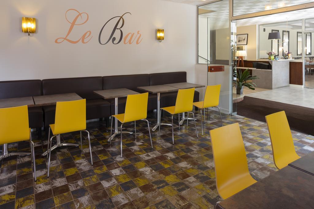 Logis Hotel Restaurant Les Cedres Joyeuse Kültér fotó
