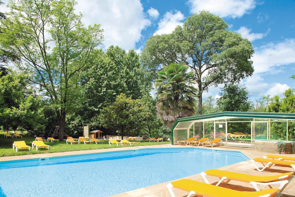 Logis Hotel Restaurant Les Cedres Joyeuse Kültér fotó