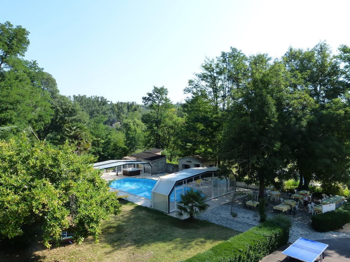 Logis Hotel Restaurant Les Cedres Joyeuse Kültér fotó